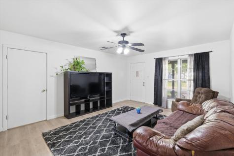 612 N 10th Street Sanger TX 76266