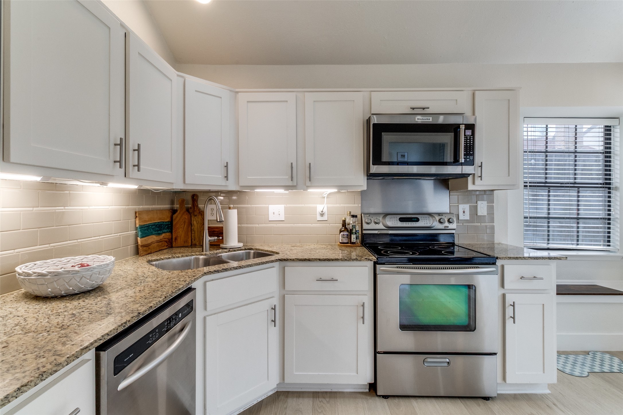 1417 Mccoy Street Dallas TX 75204