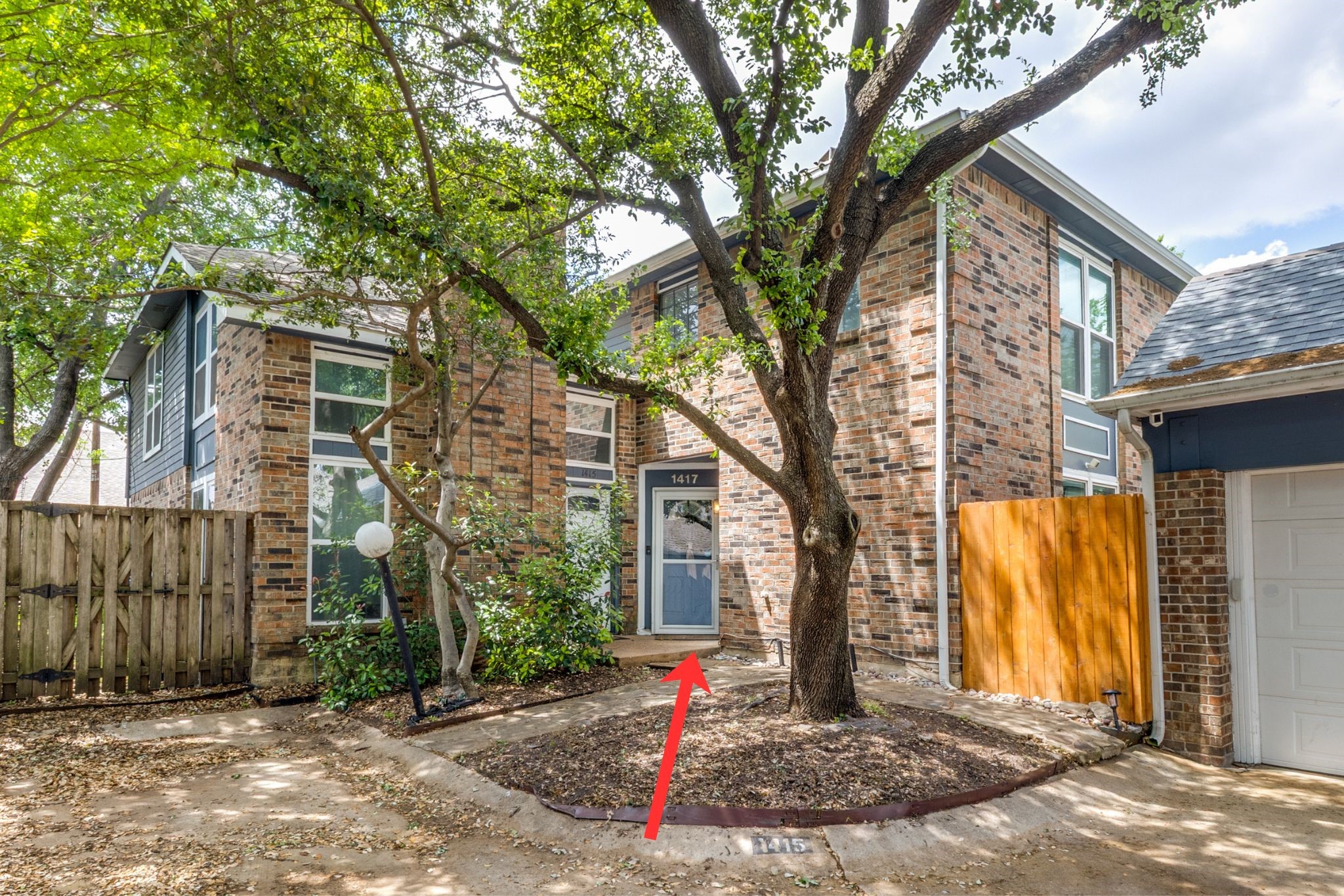 1417 Mccoy Street Dallas TX 75204