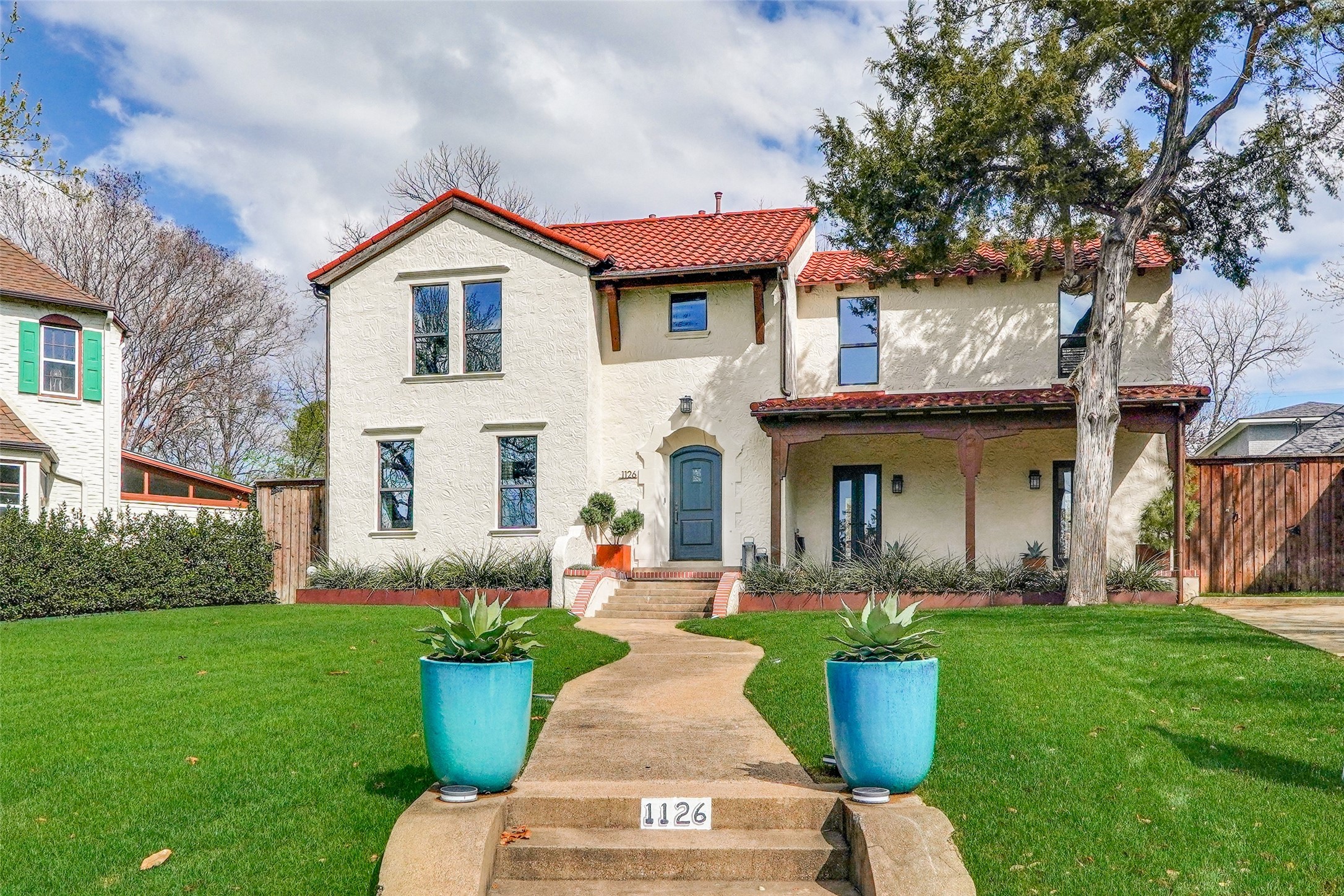 1126 Lausanne Avenue Dallas TX 75208
