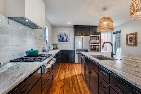 1126 Lausanne Avenue Dallas TX 75208
