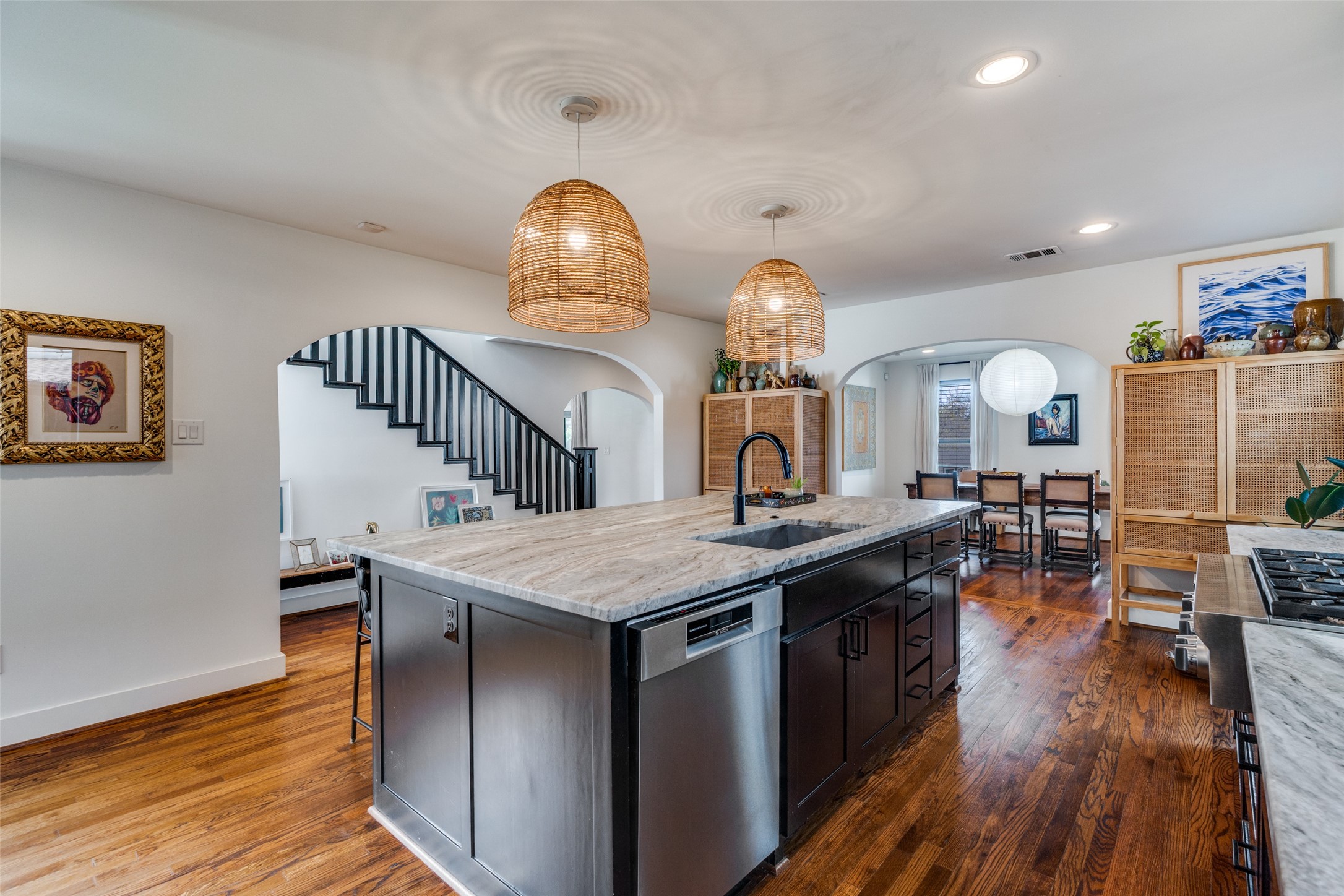 1126 Lausanne Avenue Dallas TX 75208