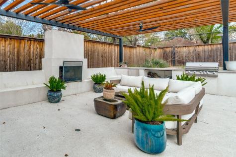 1126 Lausanne Avenue Dallas TX 75208