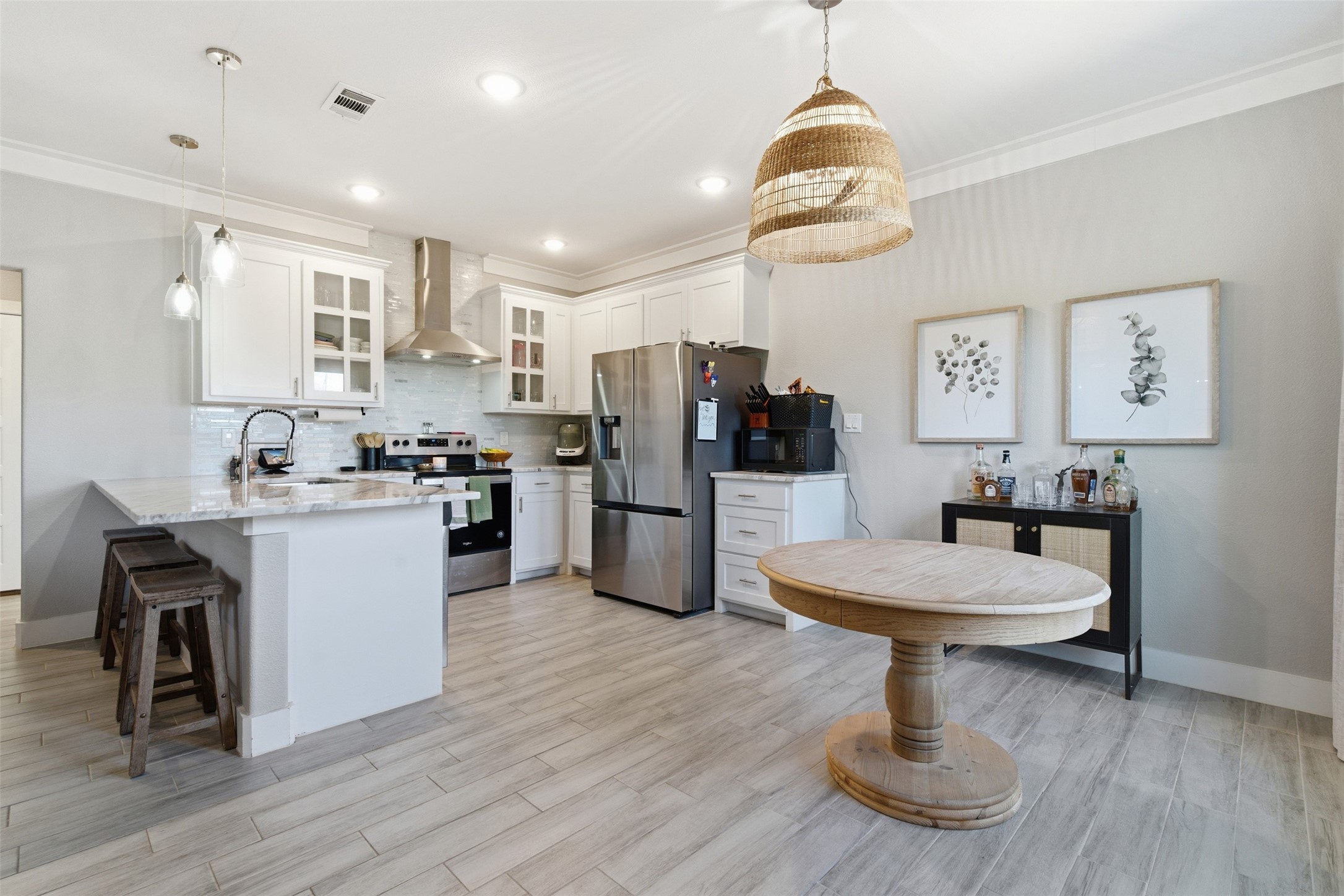 5708 Black Pine Granbury TX 76048