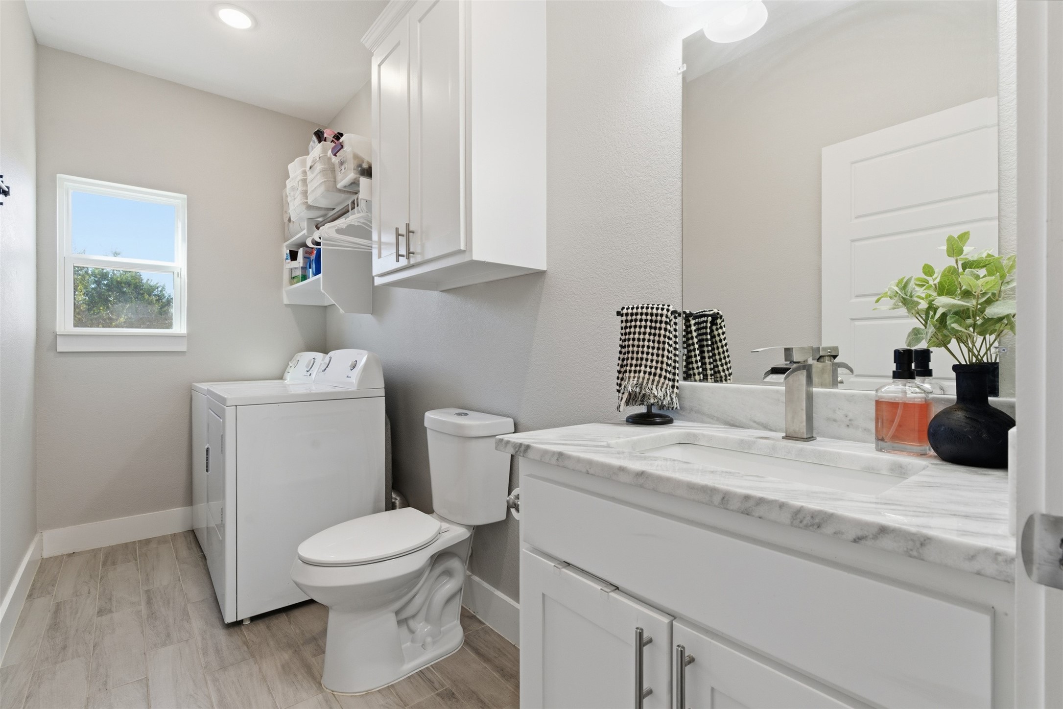 5708 Black Pine Granbury TX 76048