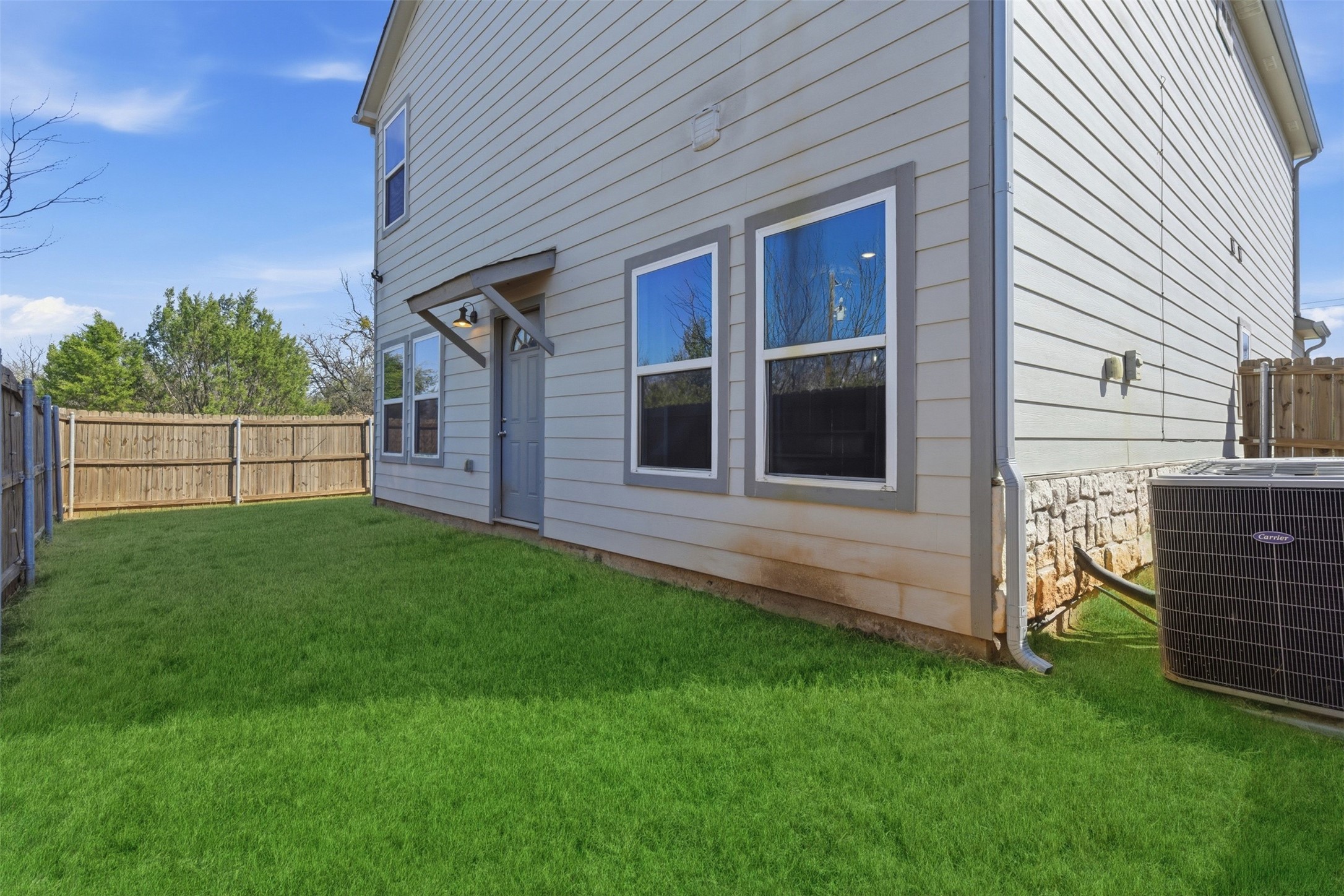 5708 Black Pine Granbury TX 76048