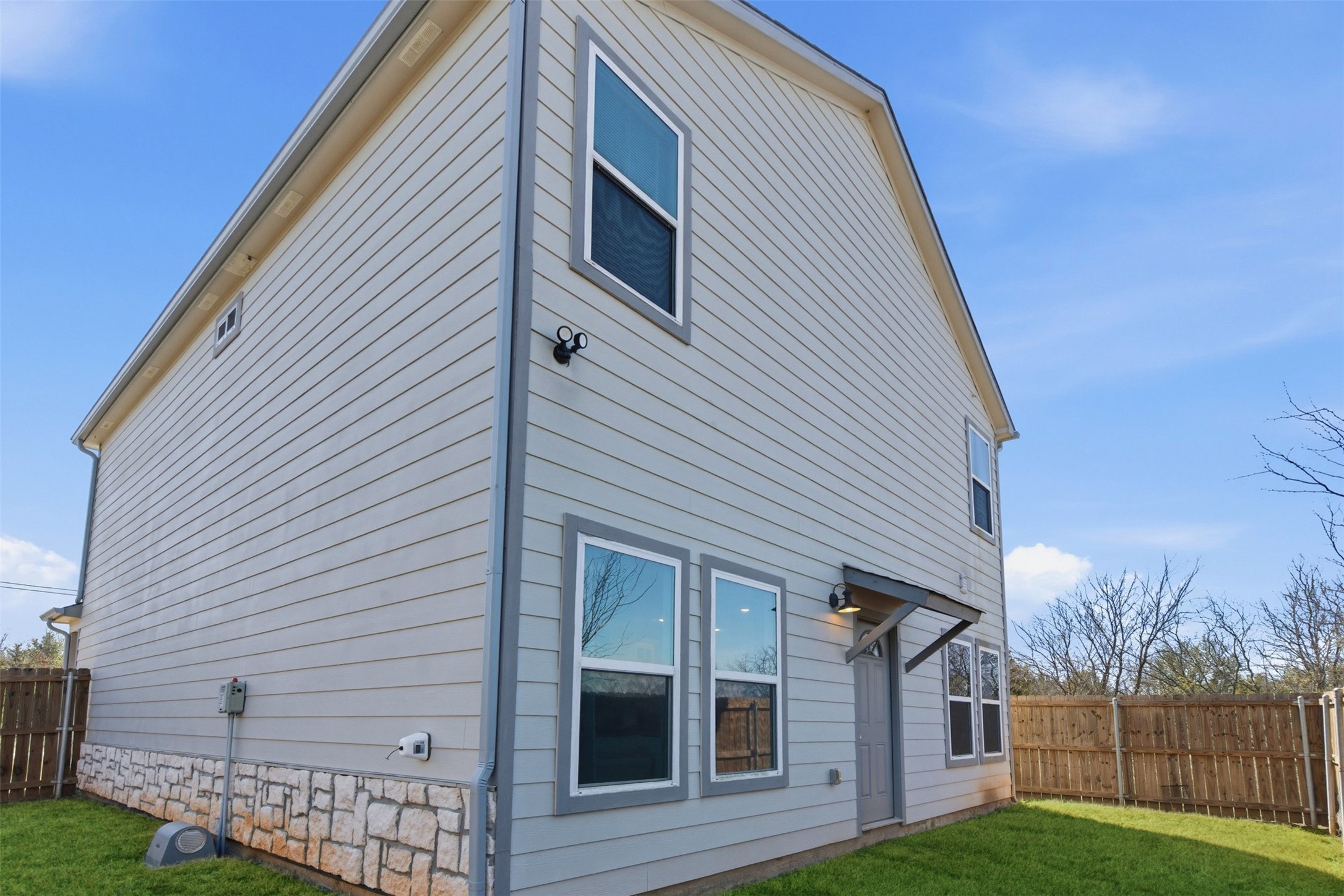 5708 Black Pine Granbury TX 76048