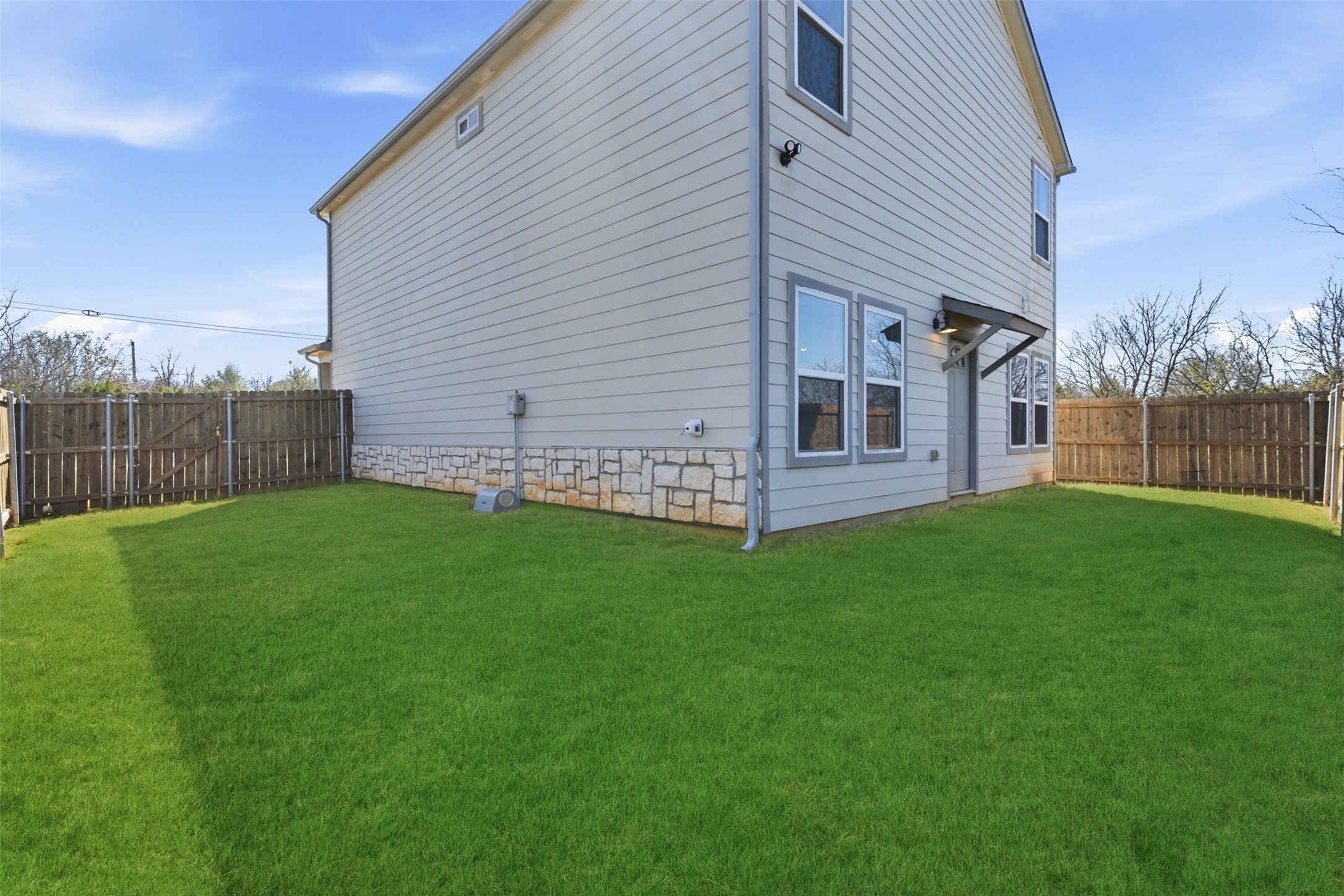 5708 Black Pine Granbury TX 76048