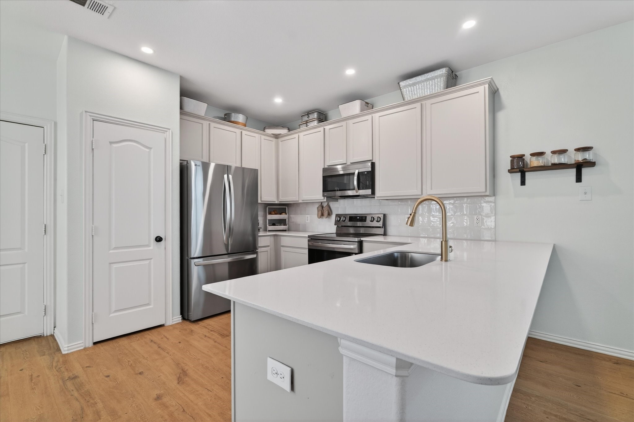 10008 Hanover Drive Providence Village TX 76227