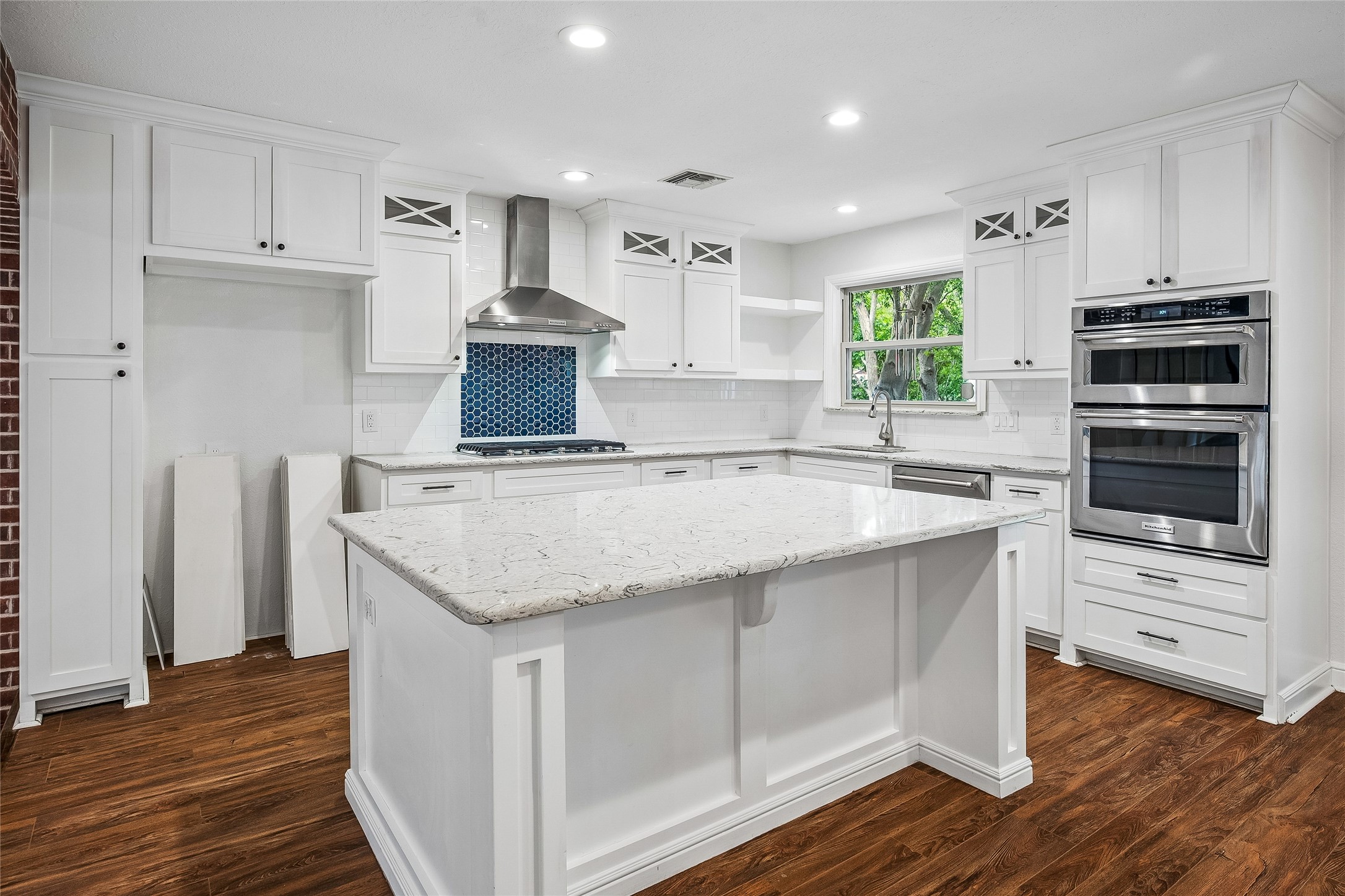 13430 Challaburton Drive Farmers Branch TX 75234