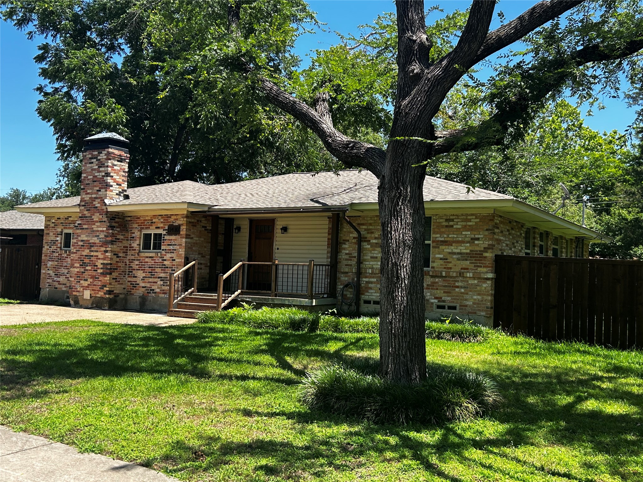 13430 Challaburton Drive Farmers Branch TX 75234
