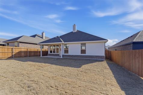 3511 Helena Street Gainesville TX 76240