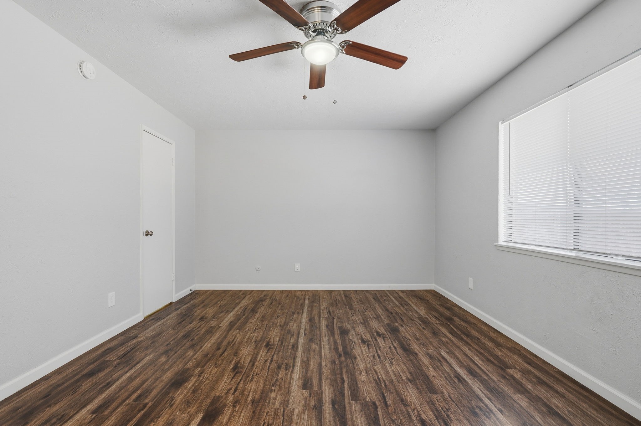 2117 Newbury Drive Arlington TX 76014