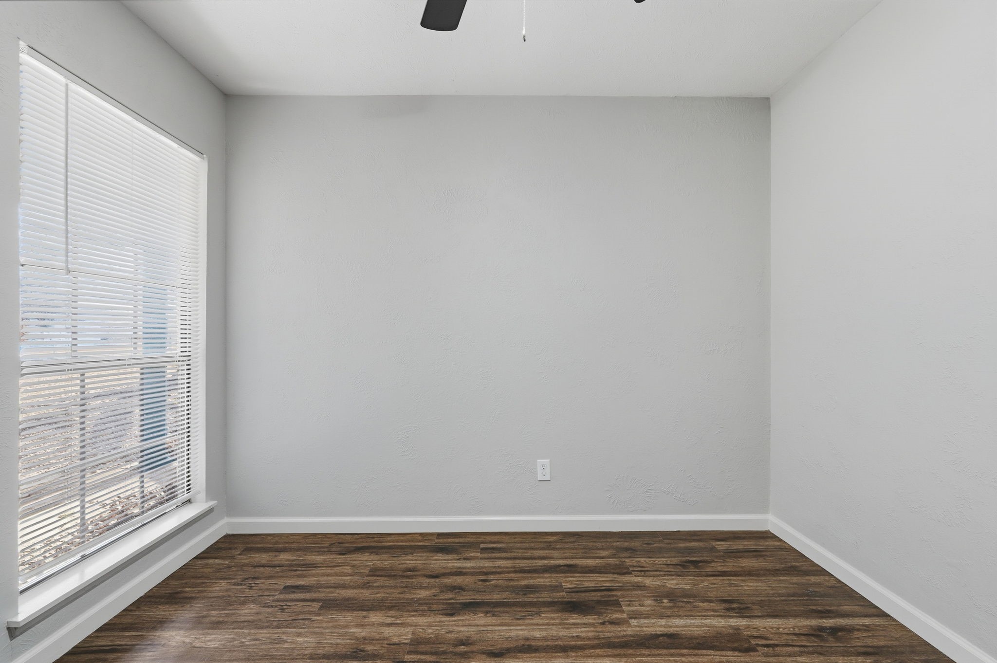 2117 Newbury Drive Arlington TX 76014