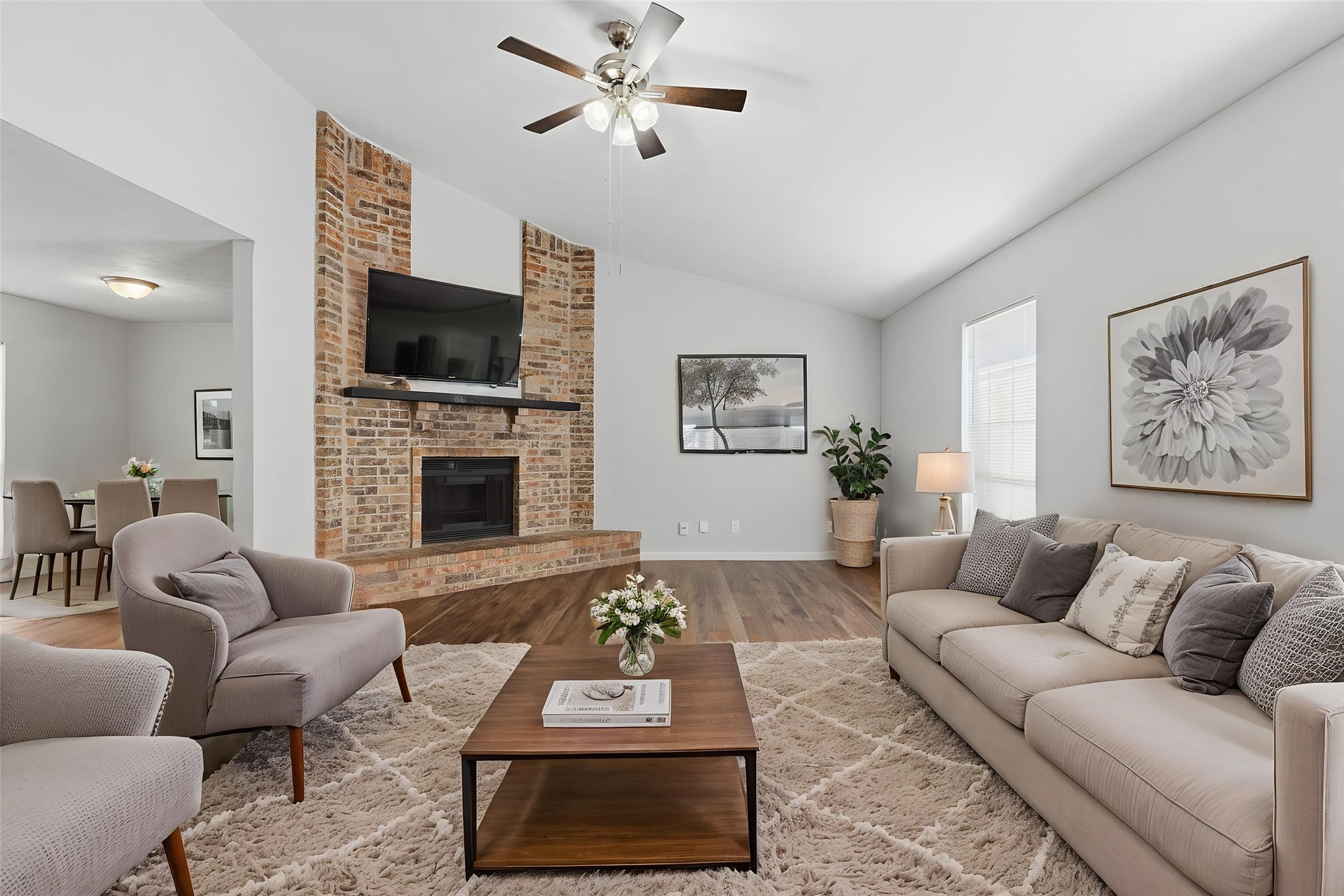 2117 Newbury Drive Arlington TX 76014