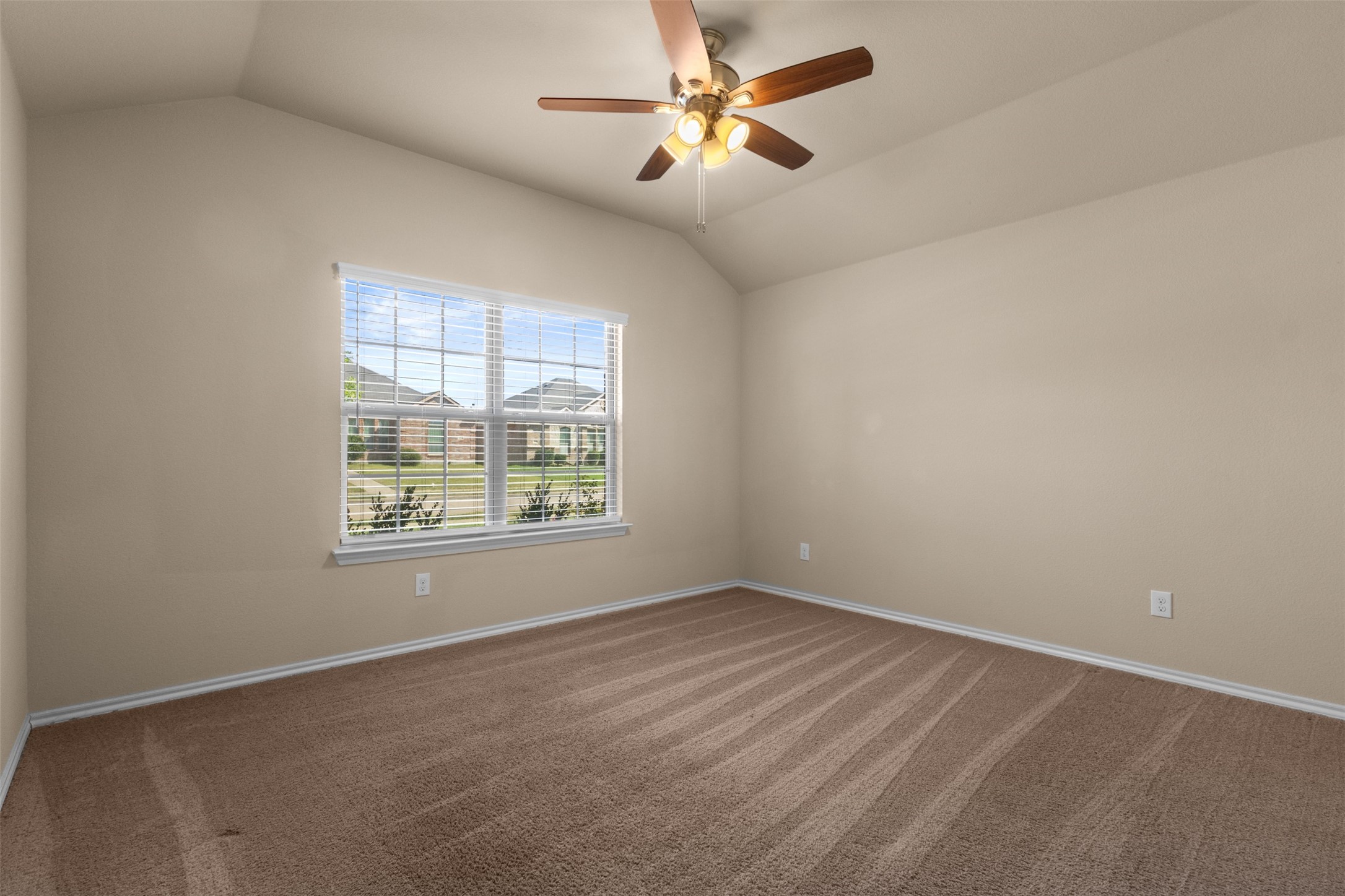 1546 Illinois Avenue Lancaster TX 75134