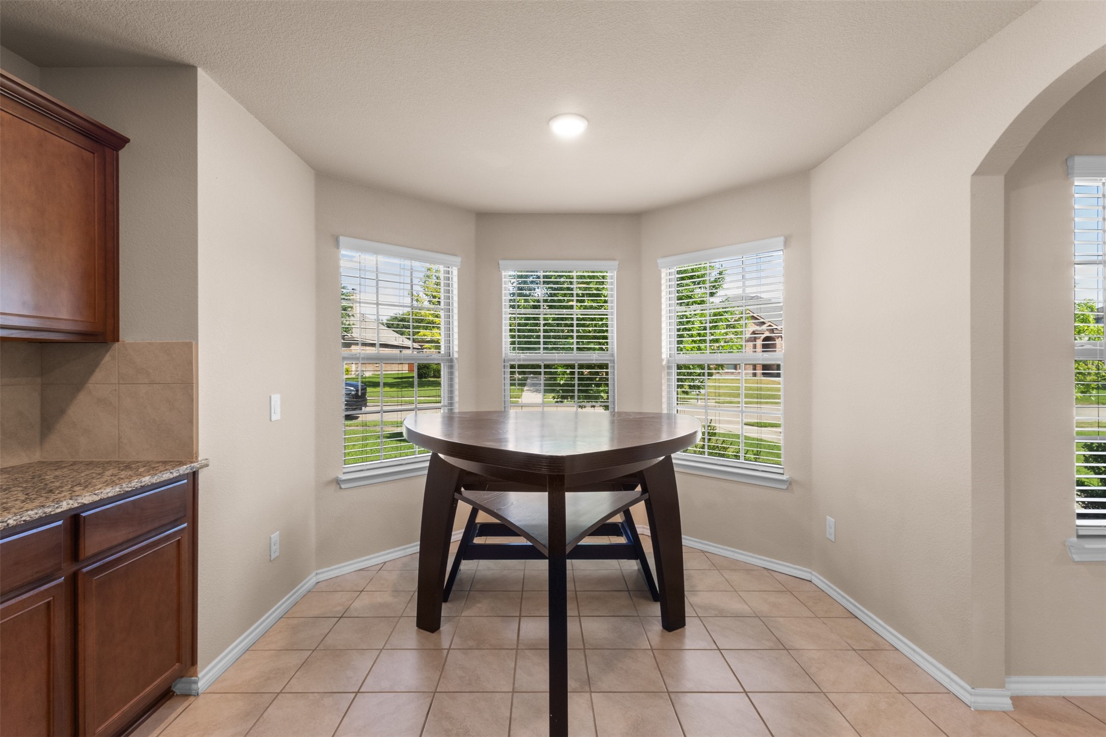 1546 Illinois Avenue Lancaster TX 75134