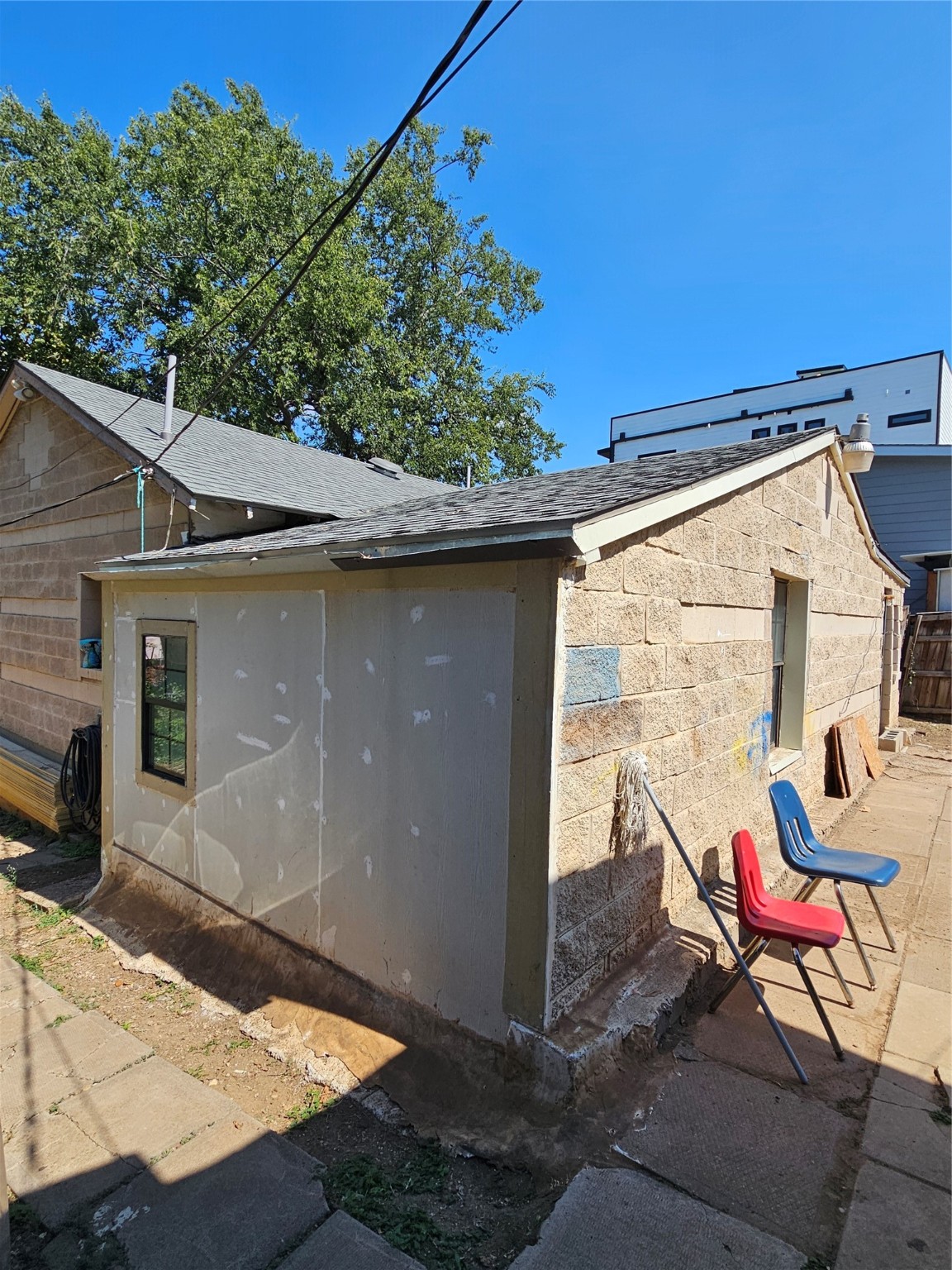1908 Pollard Street Dallas TX 75208