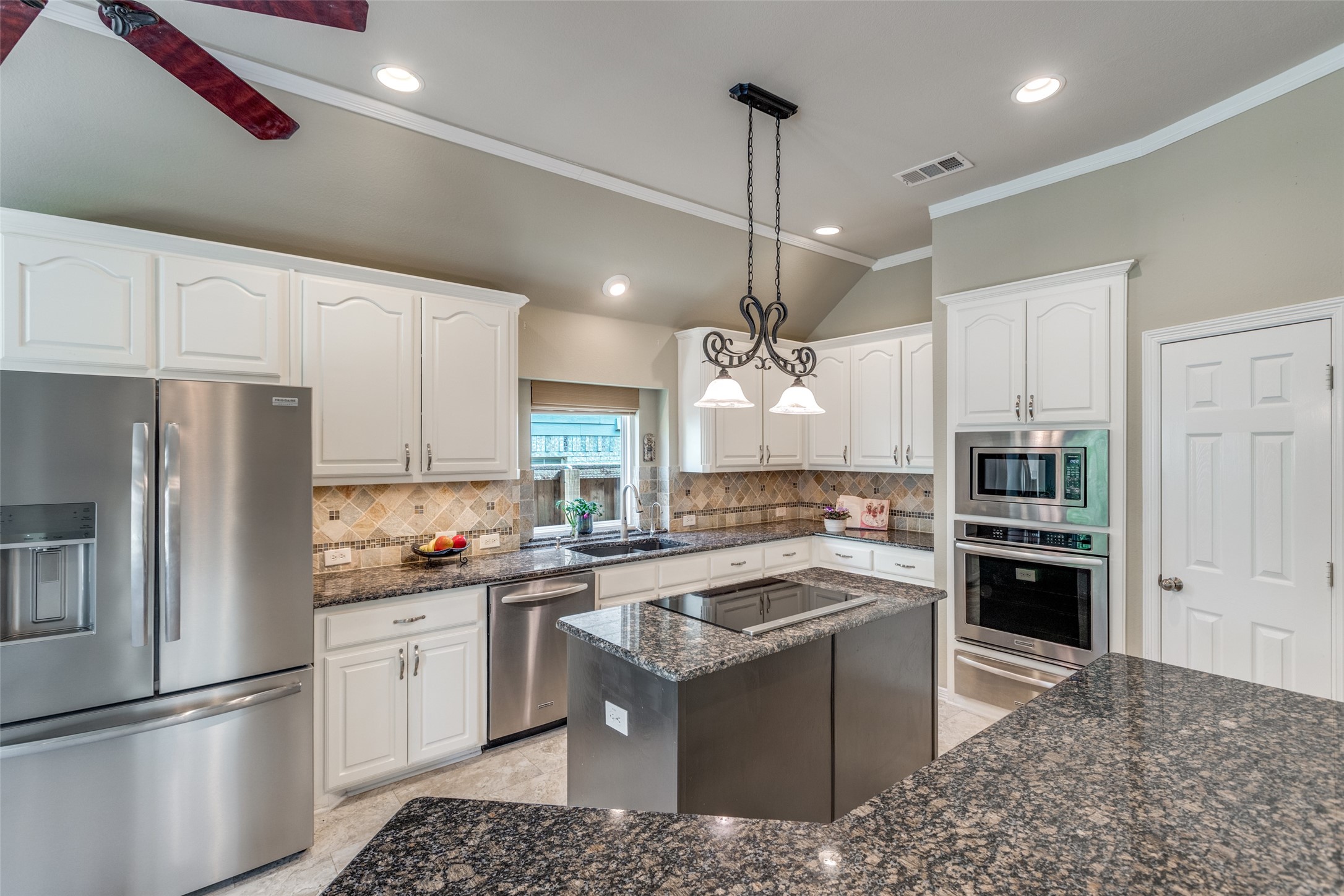 2812 Whitetail Court Mckinney TX 75072