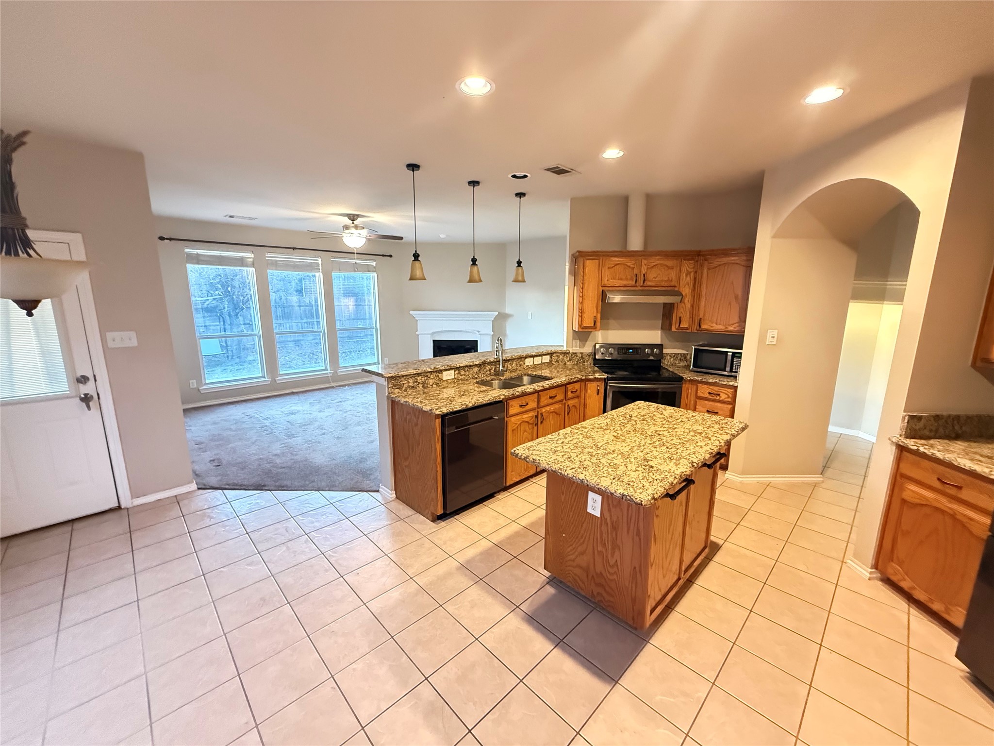 10605 Foothill Drive Fort Worth TX 76131