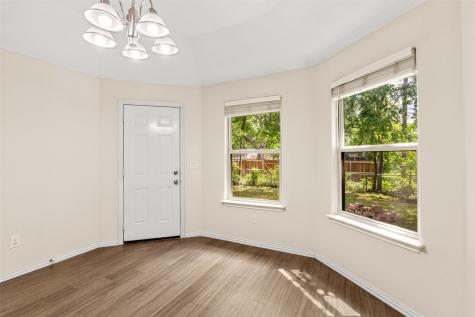 2836 Kilburn Avenue Dallas TX 75216