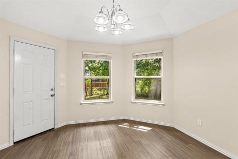 2836 Kilburn Avenue Dallas TX 75216