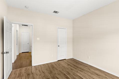 2836 Kilburn Avenue Dallas TX 75216