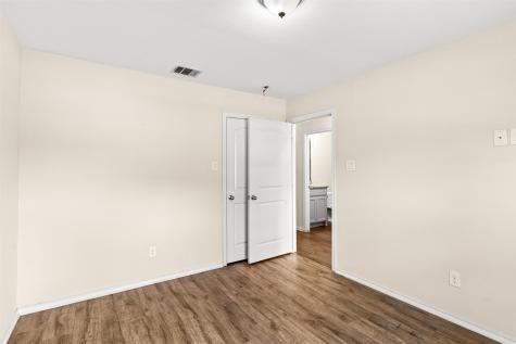 2836 Kilburn Avenue Dallas TX 75216