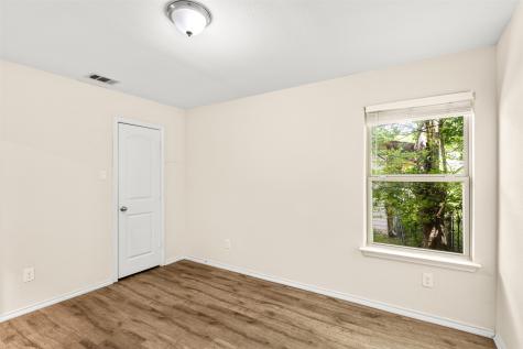 2836 Kilburn Avenue Dallas TX 75216
