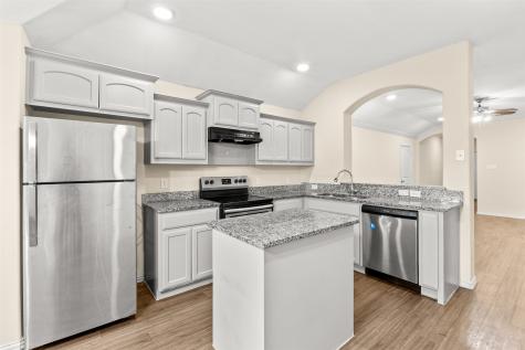 2836 Kilburn Avenue Dallas TX 75216