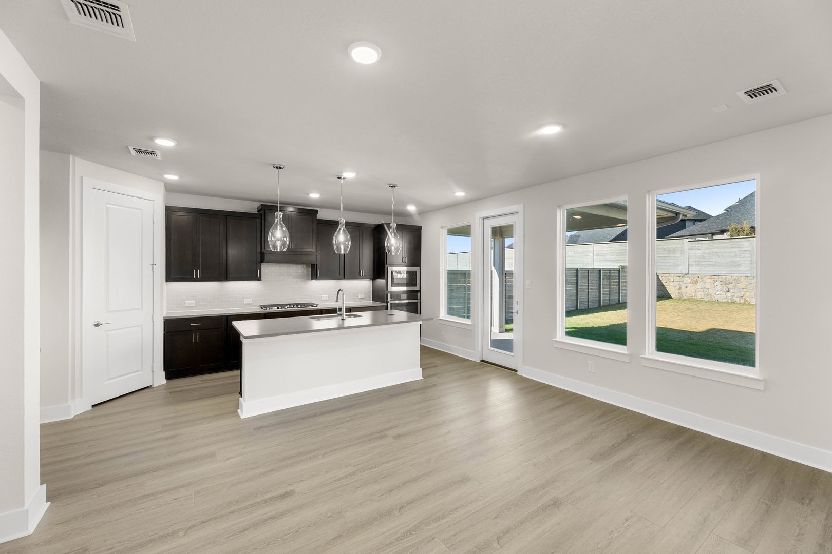 11740 Edgewood Drive Justin TX 76247