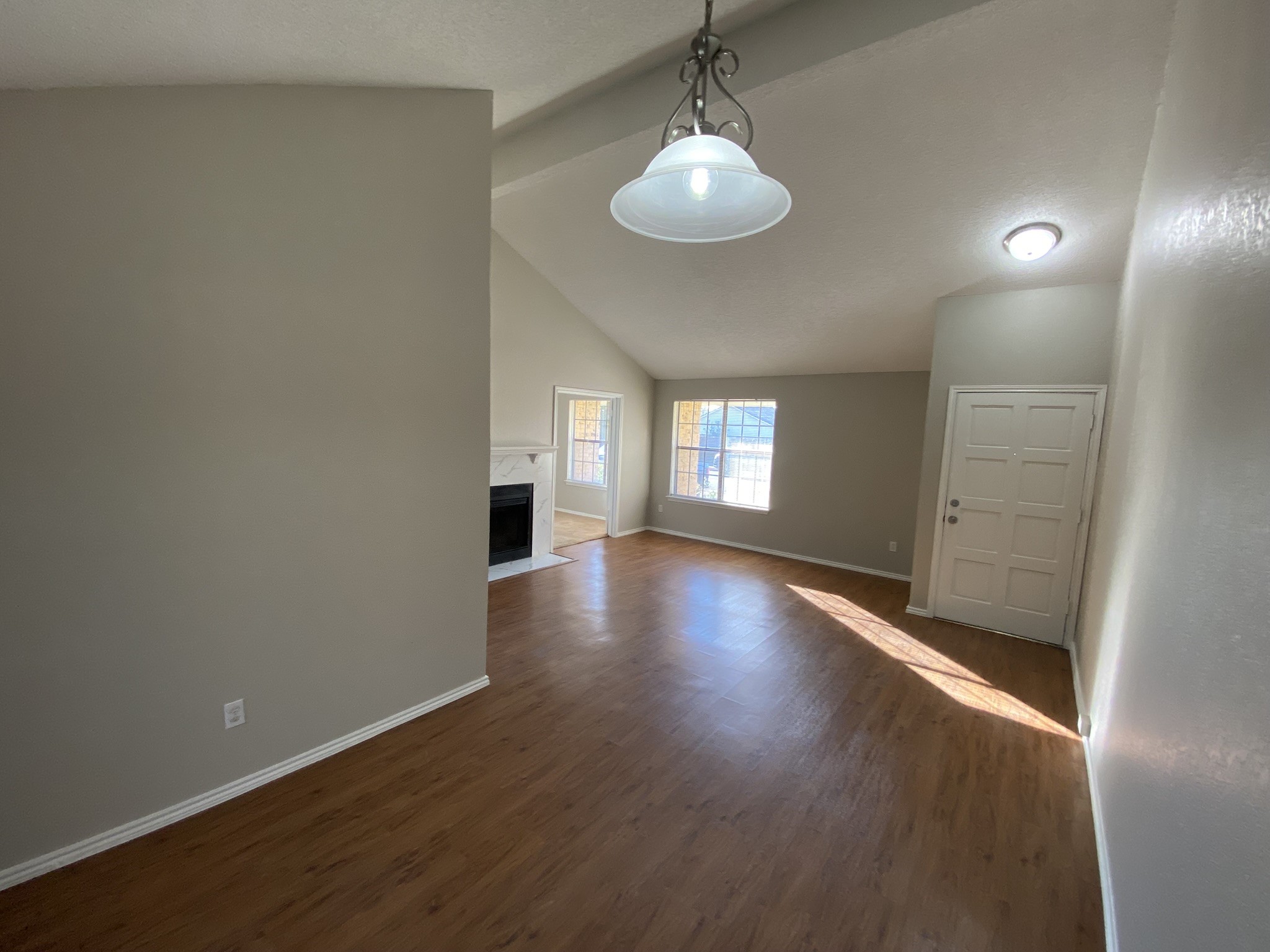 117 Stony Creek Drive Euless TX 76039