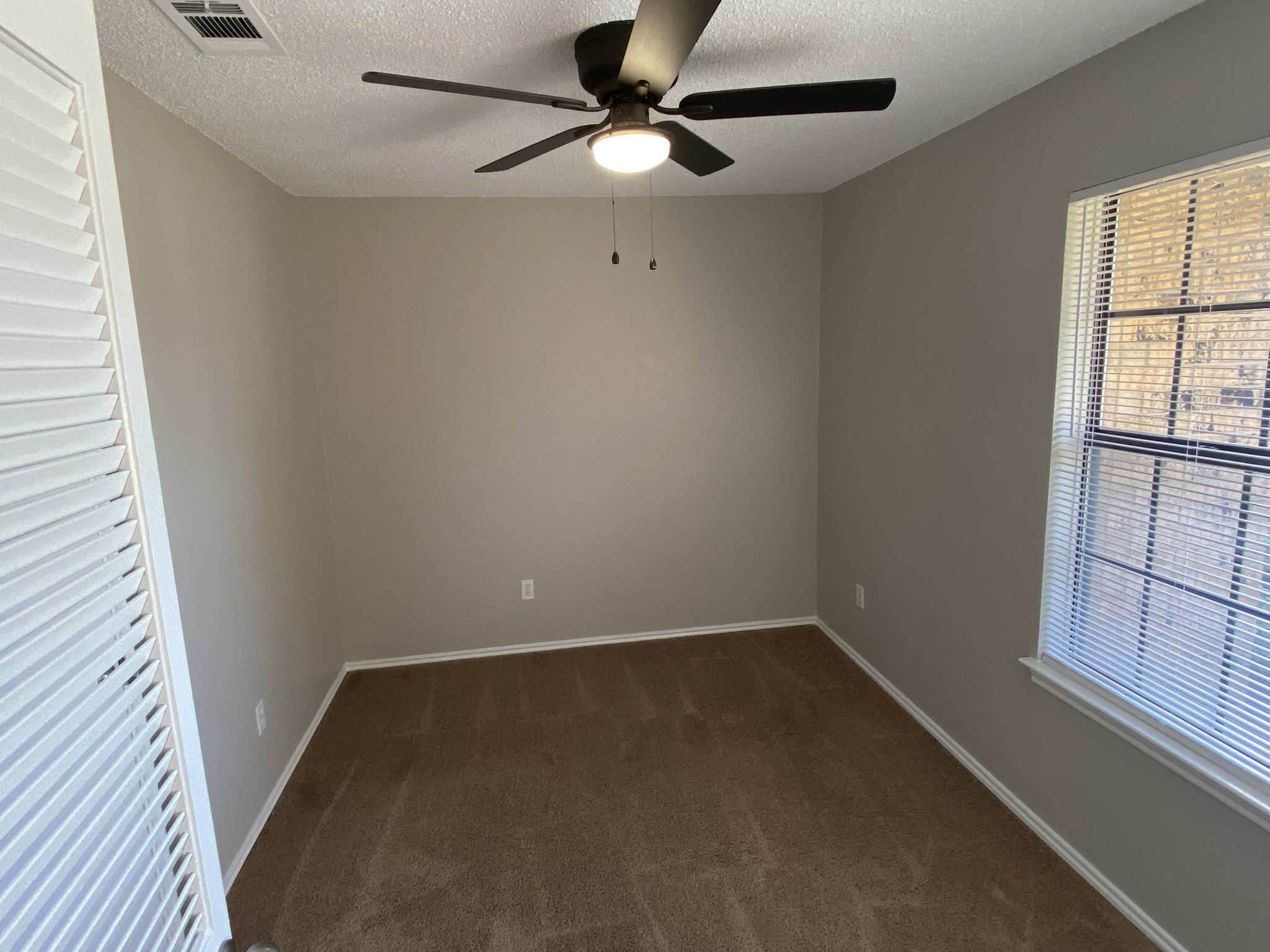 117 Stony Creek Drive Euless TX 76039