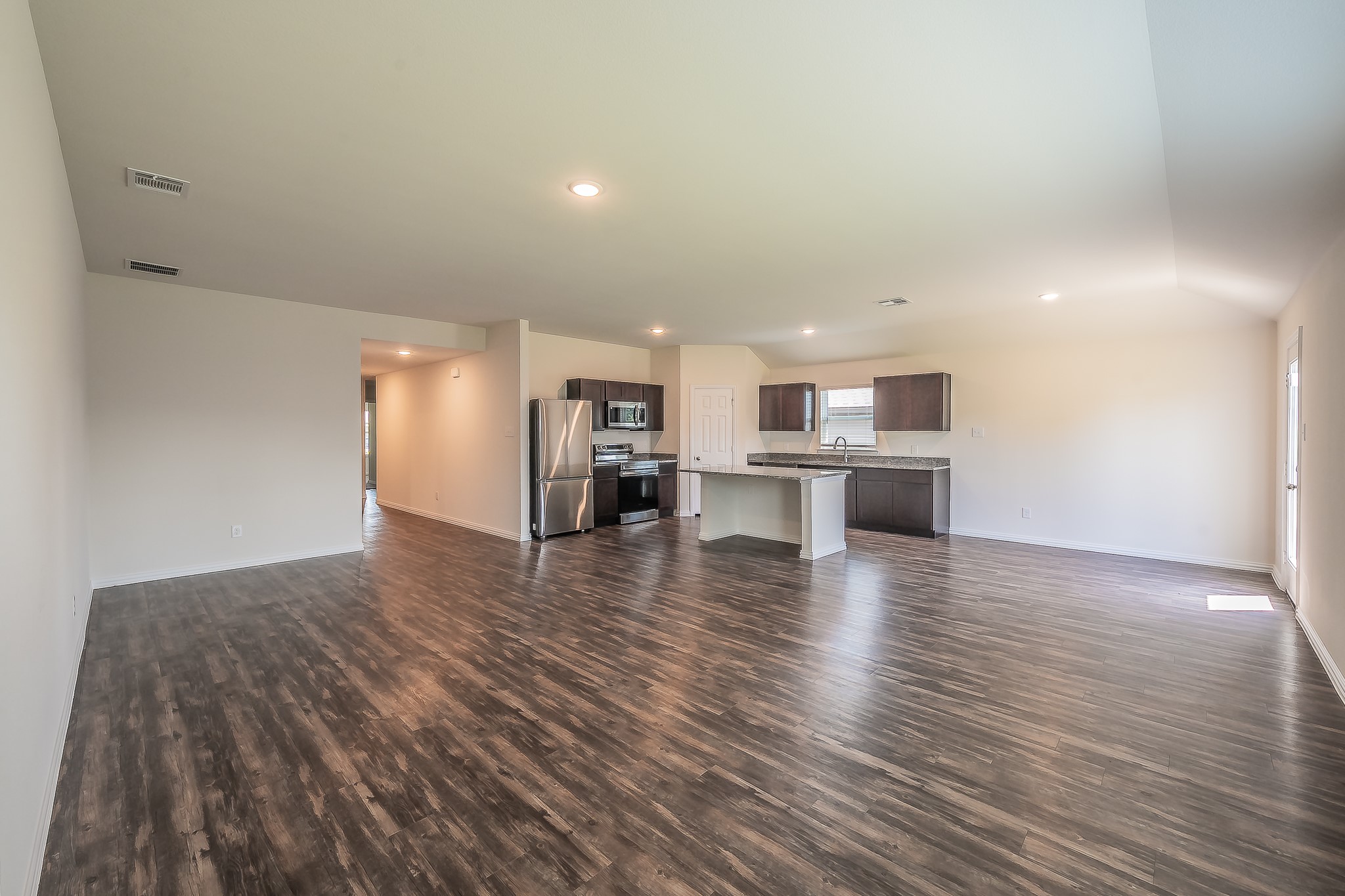 433 Rose Avenue Cleburne TX 76033