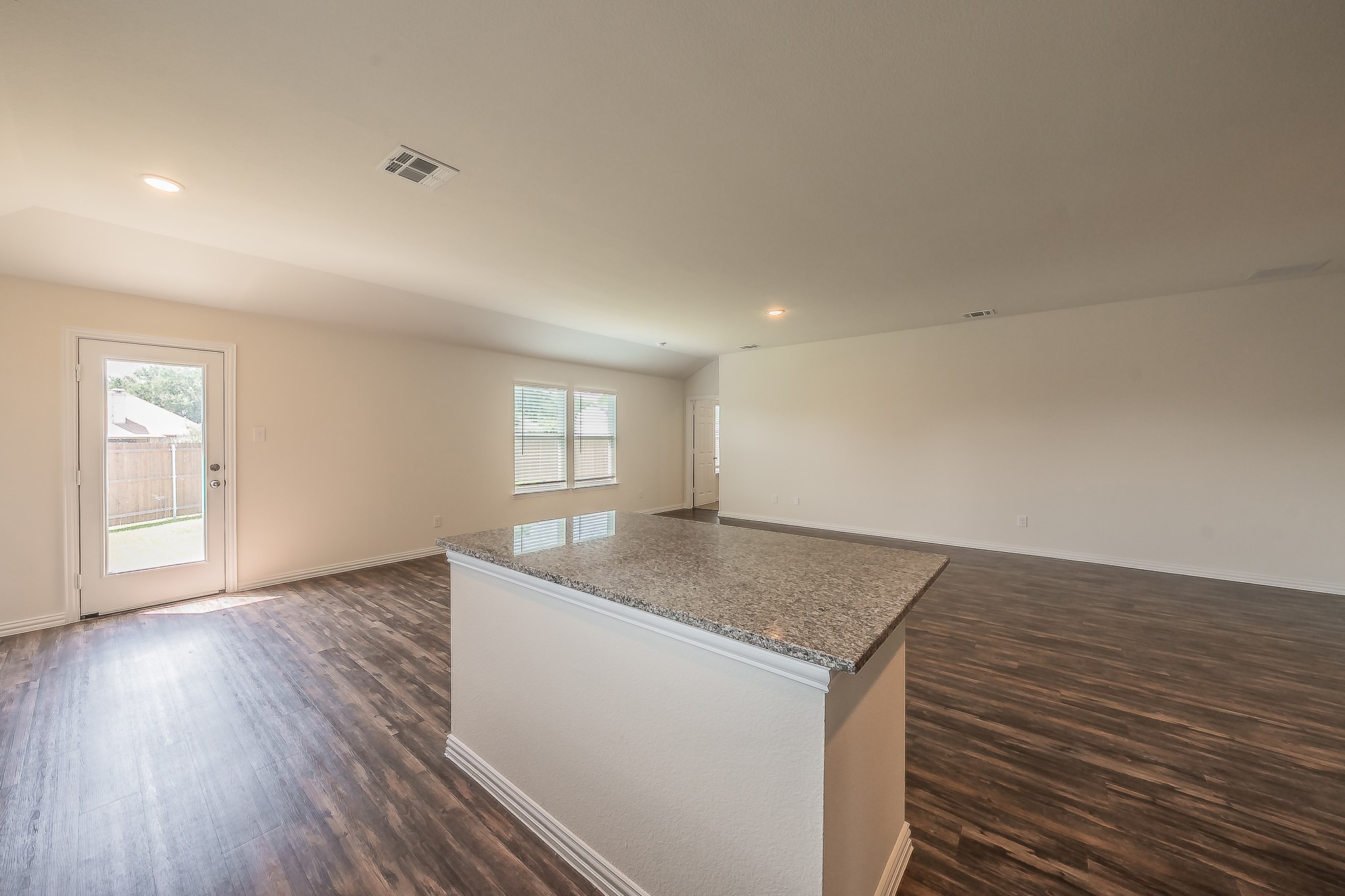 433 Rose Avenue Cleburne TX 76033