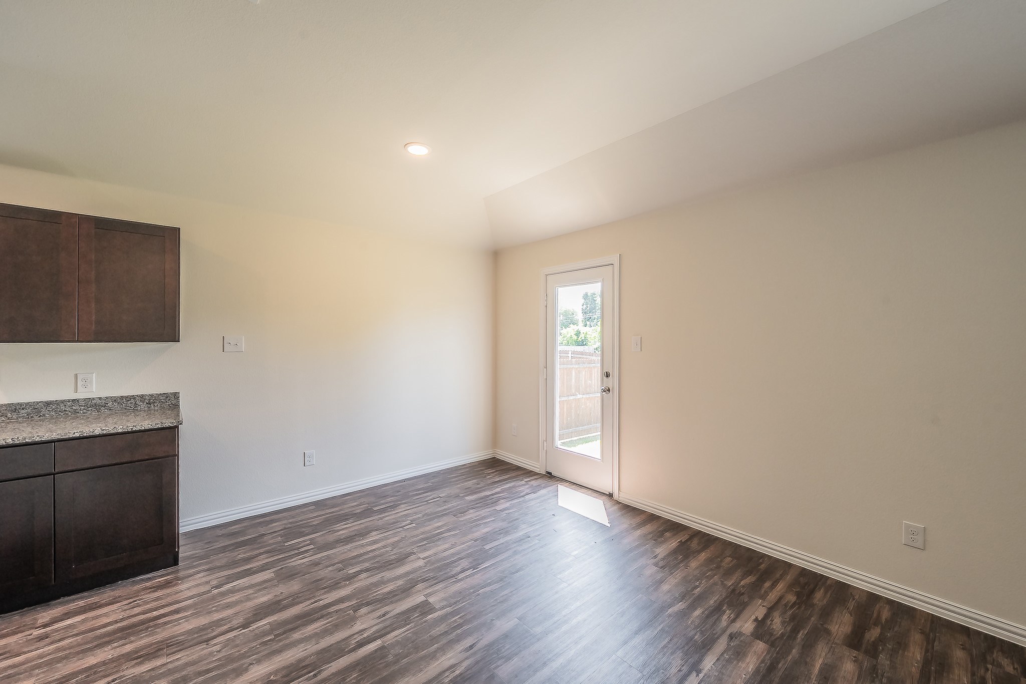 433 Rose Avenue Cleburne TX 76033