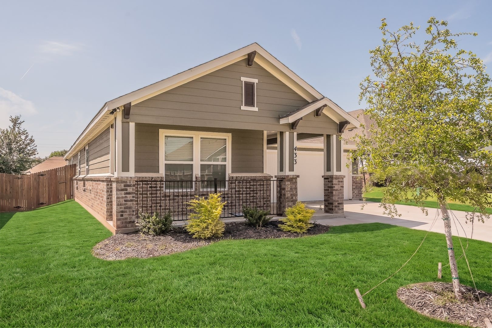 433 Rose Avenue Cleburne TX 76033