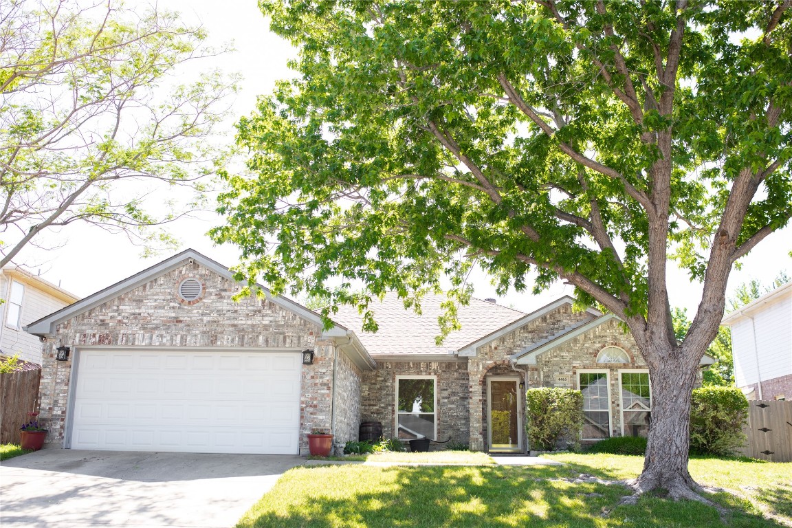 4465 Sharpsburg Drive Grand Prairie TX 75052