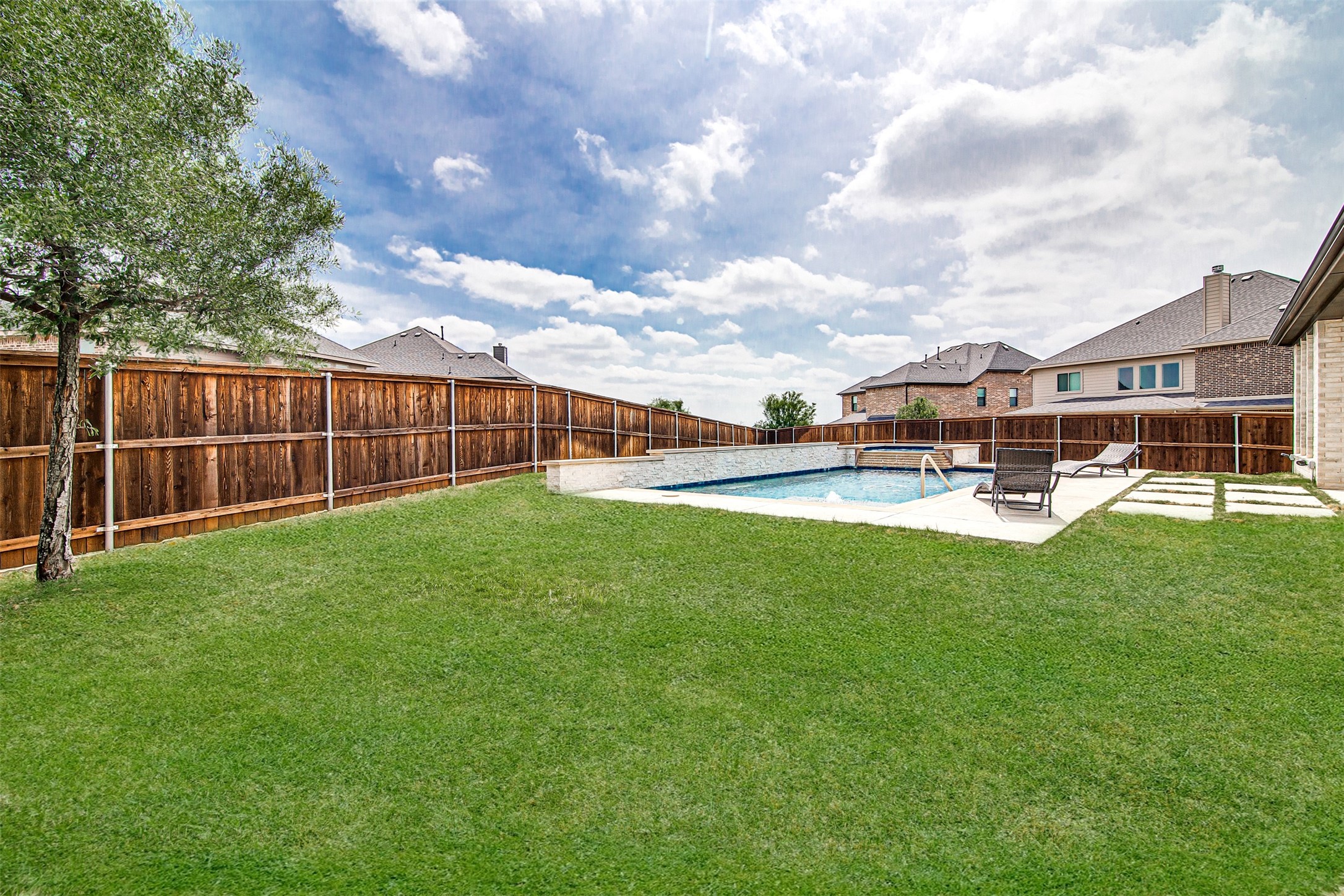1627 Banded Ledge Drive Mansfield TX 76063