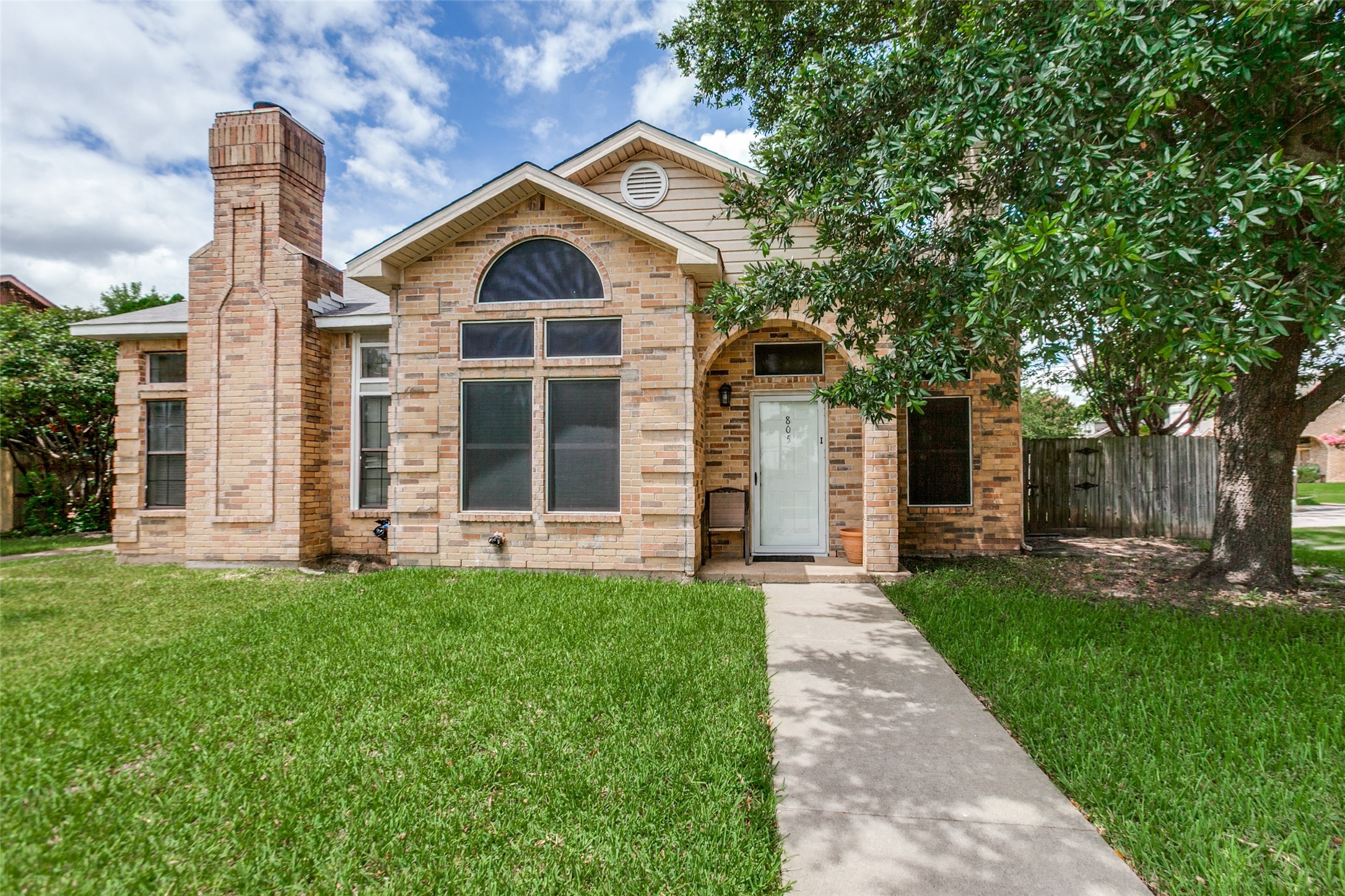 805 Brockden Drive Mesquite TX 75149