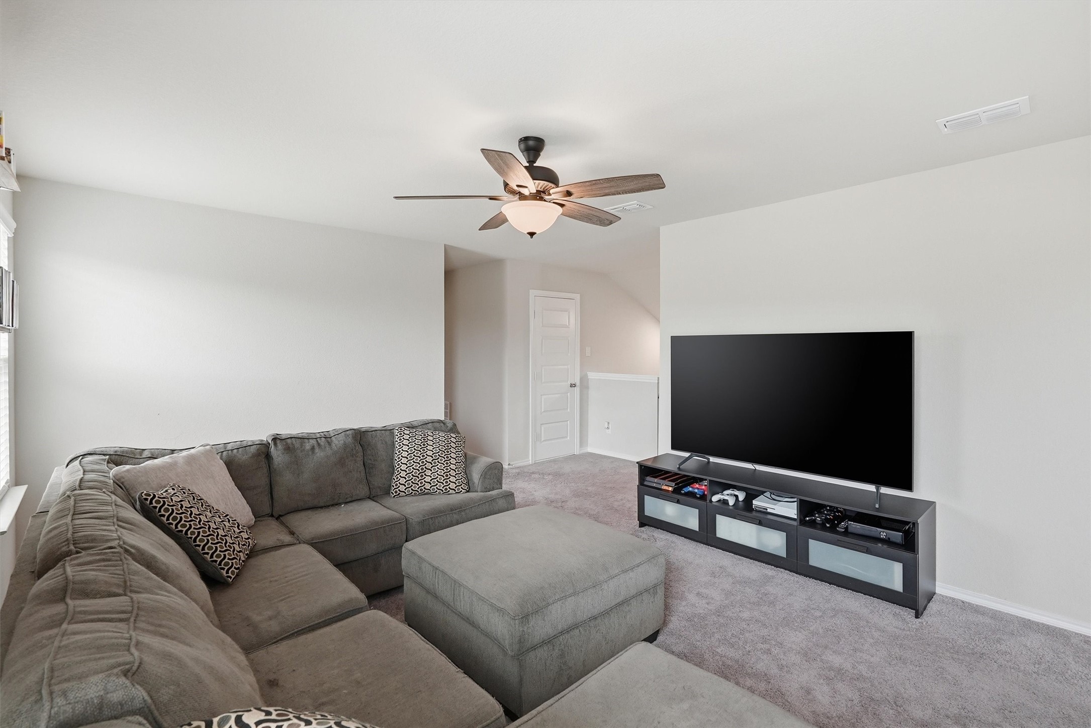 8109 Korat Godley TX 76044