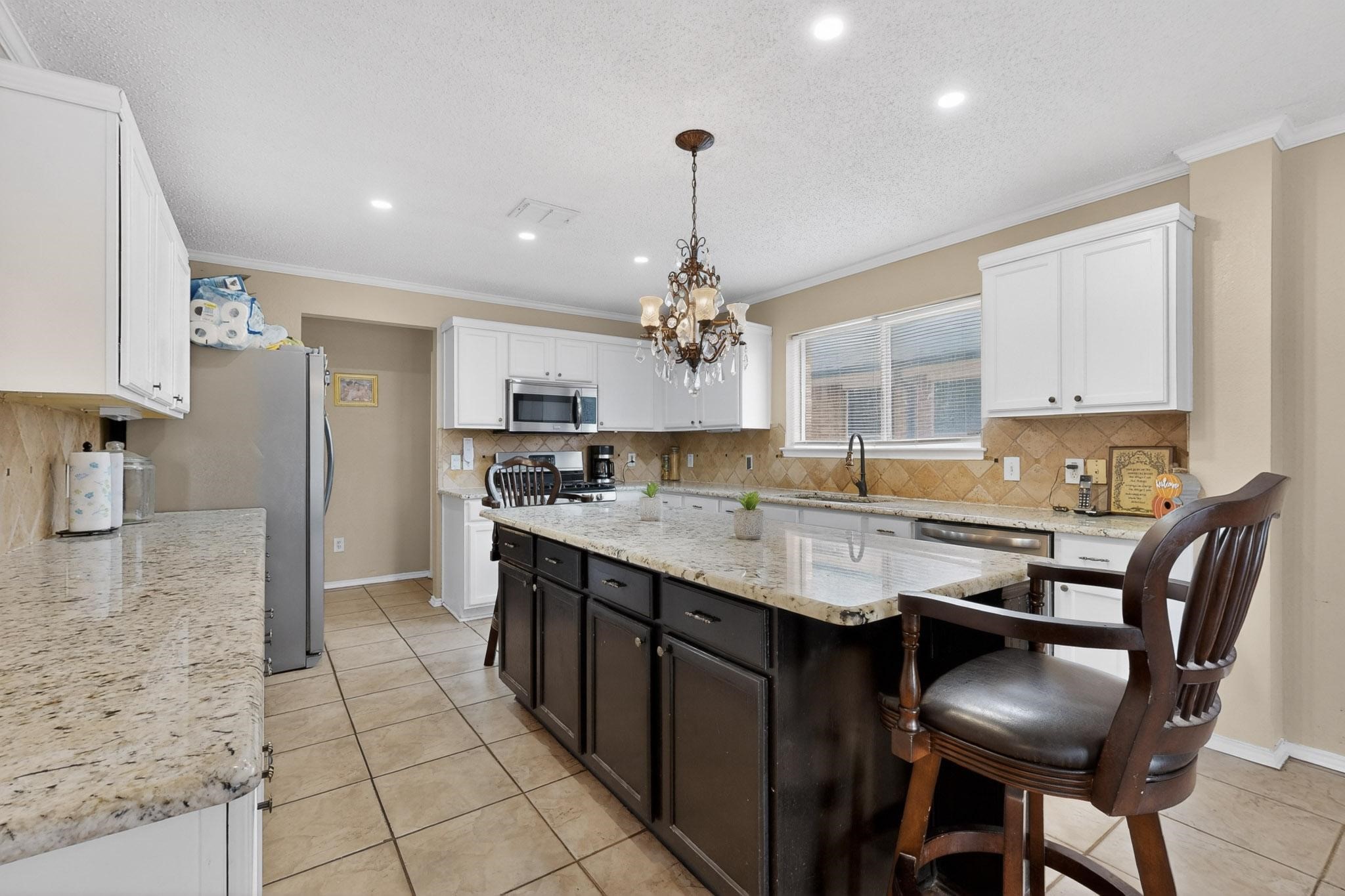 7200 Lake Whitney Drive Arlington TX 76002