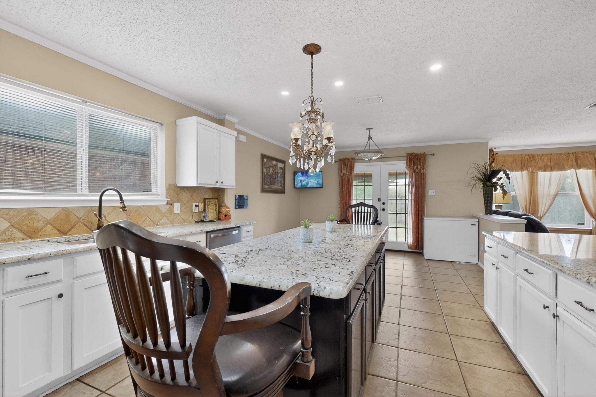 7200 Lake Whitney Drive Arlington TX 76002