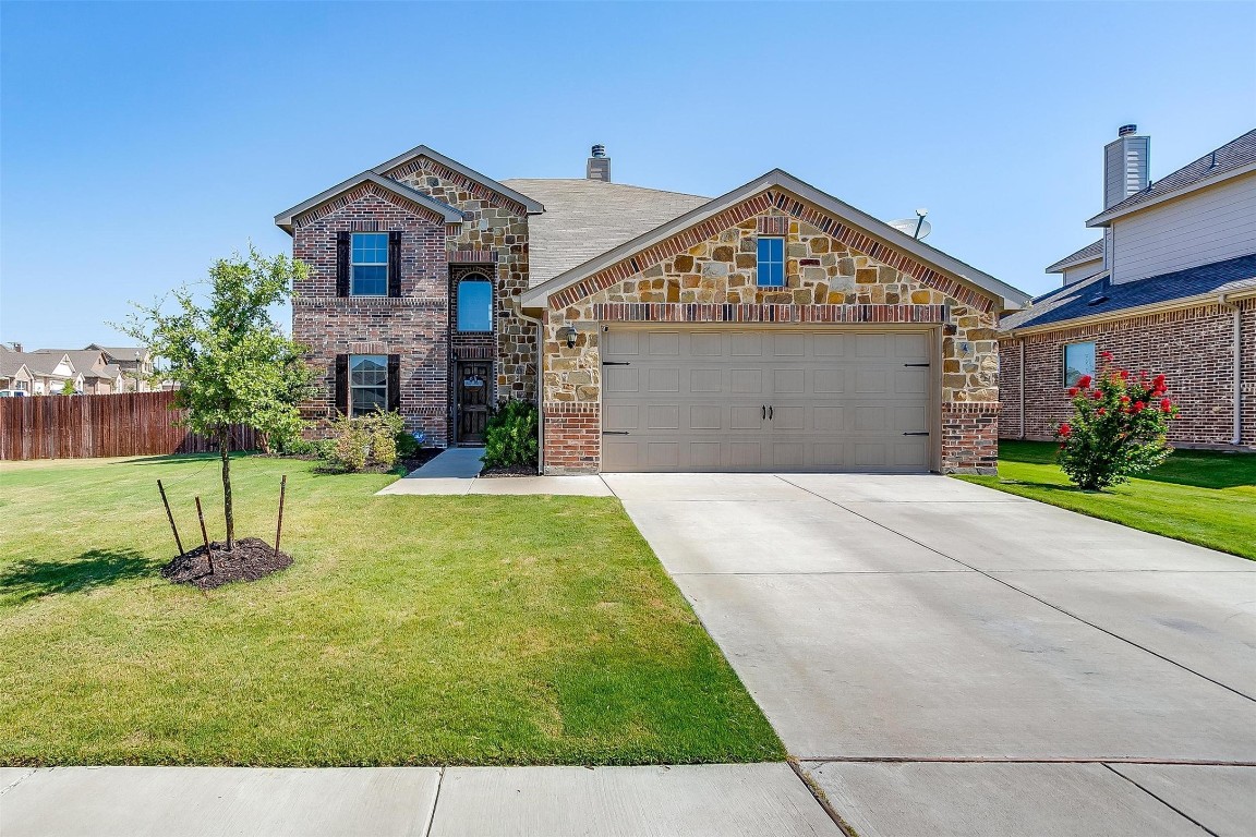 1537 Signature Drive Weatherford TX 76087