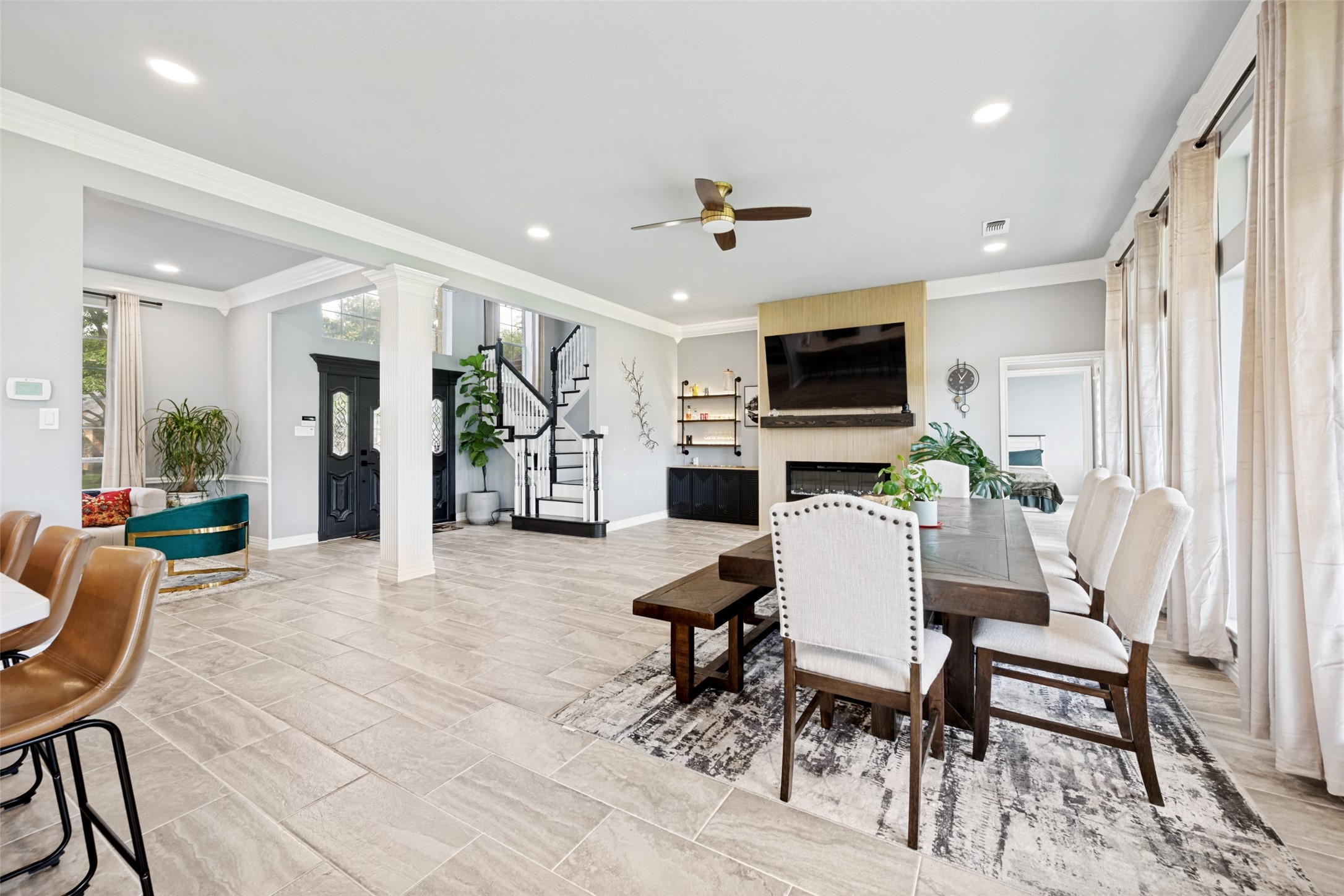 818 Riviera Drive Mansfield TX 76063