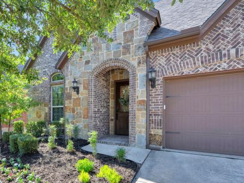 448 Chestnut Lane Roanoke TX 76262
