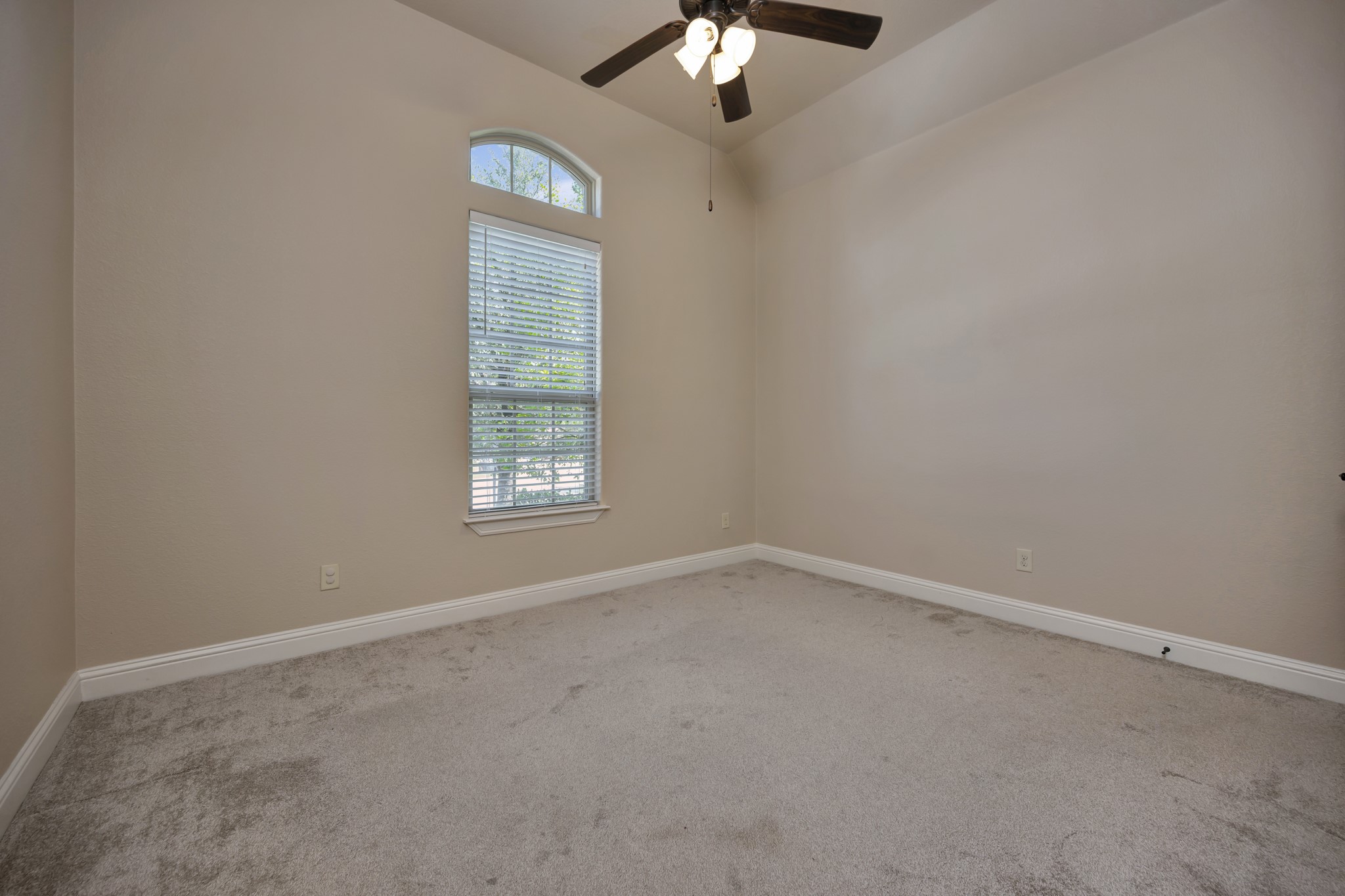 448 Chestnut Lane Roanoke TX 76262
