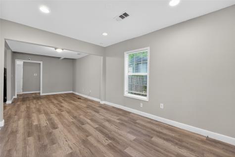 2805 Walker Street Fort Worth TX 76105