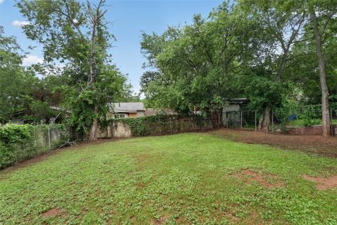 2805 Walker Street Fort Worth TX 76105
