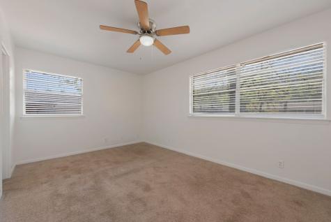 33 Somerset Terrace Bedford TX 76022